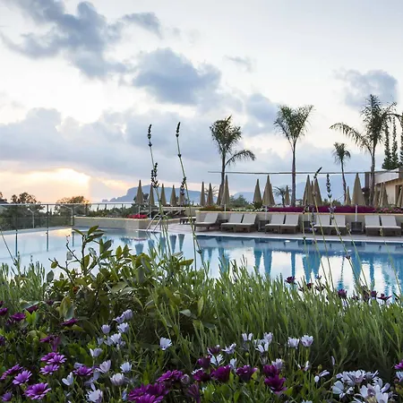 فندق Michell (adults Only) 5*